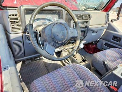 Zdjęcie 8 z 13 samochodu: 1998 JEEP WRANGLER / TJ SPORT VIN:1J4FY19S3WP800685 - miniatura