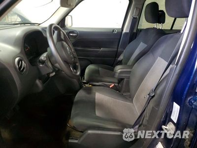 Zdjęcie 7 z 13 samochodu: 2016 JEEP PATRIOT SPORT VIN:1C4NJPBA8GD687846 - miniatura