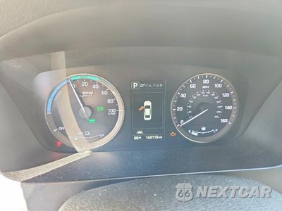Zdjęcie 9 z 12 samochodu: 2017 HYUNDAI SONATA PLUG-IN HYBRID LIMITED VIN:KMHE54L26HA049250 - miniatura