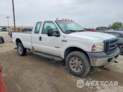 Czwarte zdjęcie samochodu z boku: 2006 FORD F350 SRW SUPER DUTY VIN:1FTWX31P66EA34944 - miniatura