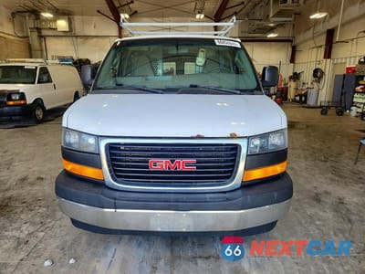 Piąte zdjęcie samochodu w środku: 2017 GMC SAVANA G2500 VIN:1GTW7AFF8H1915630 - miniatura