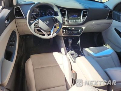 Zdjęcie 8 z 13 samochodu: 2016 HYUNDAI TUCSON SE VIN:KM8J3CA41GU130883 - miniatura