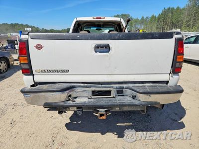 Zdjęcie 6 z 13 samochodu: 2006 CHEVROLET SILVERADO K3500 VIN:1GCJK33D76F147114 - miniatura