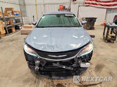 Piąte zdjęcie samochodu w środku: 2015 CHRYSLER 200 LIMITED VIN:1C3CCCAB2FN680943 - miniatura