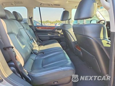 Zdjęcie 11 z 13 samochodu: 2021 LEXUS LX 570 VIN:JTJDY7AX6M4340375 - miniatura