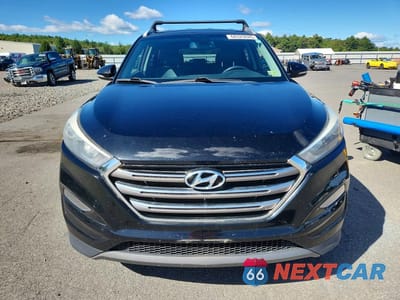Piąte zdjęcie samochodu w środku: 2016 HYUNDAI TUCSON LIMITED VIN:KM8J33A28GU162681 - miniatura