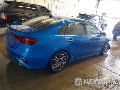 Trzecie zdjęcie samochodu z tyłu: 2022 KIA FORTE GT LINE VIN:3KPF54AD3NE485219 - miniatura