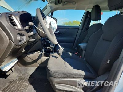 Zdjęcie 7 z 13 samochodu: 2022 JEEP RENEGADE SPORT VIN:ZACNJDA12NPN54754 - miniatura