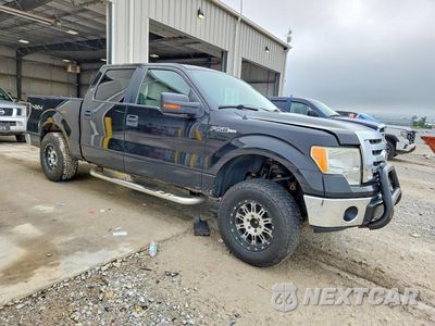 Czwarte zdjęcie samochodu z boku: 2010 FORD F150 SUPERCREW VIN:1FTEW1E82AFD88551 - miniatura