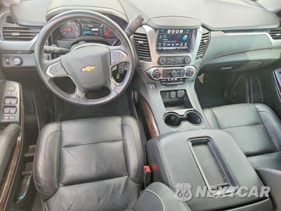 Zdjęcie 8 z 13 samochodu: 2020 CHEVROLET SUBURBAN C1500 LT VIN:1GNSCHKC7LR149938 - miniatura