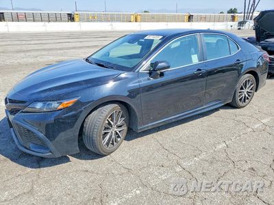 2023 TOYOTA CAMRY SE 4T1G11AKXPU794733 - główne zdjęcie licytacji z USA - miniatura