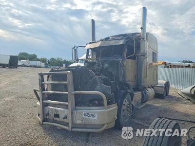 2013 PETERBILT 386 SEMI TRUCK 1XPHD49X6DD174005 - główne zdjęcie licytacji z USA - miniatura