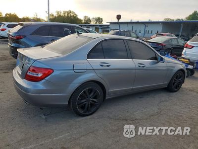 Trzecie zdjęcie samochodu z tyłu: 2013 MERCEDES-BENZ C 300 4MATIC VIN:WDDGF8AB7DA817760 - miniatura