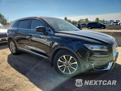 Czwarte zdjęcie samochodu z boku: 2020 LINCOLN NAUTILUS VIN:2LMPJ8J93LBL05907 - miniatura