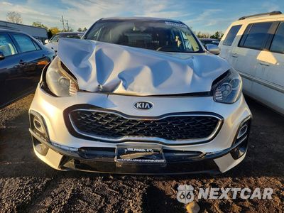 Piąte zdjęcie samochodu w środku: 2020 KIA SPORTAGE LX VIN:KNDPMCAC2L7762139 - miniatura