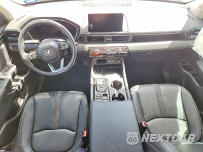 Zdjęcie 8 z 13 samochodu: 2025 HONDA PILOT EXL VIN:5FNYG2H48SB036220 - miniatura