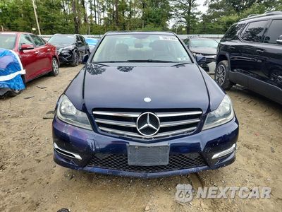Piąte zdjęcie samochodu w środku: 2014 MERCEDES-BENZ C 300 4MATIC VIN:WDDGF8AB7ER314314 - miniatura