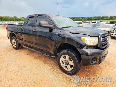 Czwarte zdjęcie samochodu z boku: 2011 TOYOTA TUNDRA DOUBLE CAB SR5 VIN:5TFUW5F13BX164172 - miniatura