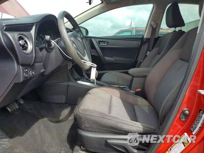 Zdjęcie 7 z 13 samochodu: 2018 TOYOTA COROLLA LE VIN:5YFBURHE2JP805653 - miniatura