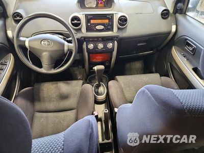 Zdjęcie 8 z 12 samochodu: 2005 SCION XA BASE VIN:JTKKT624X50080717 - miniatura