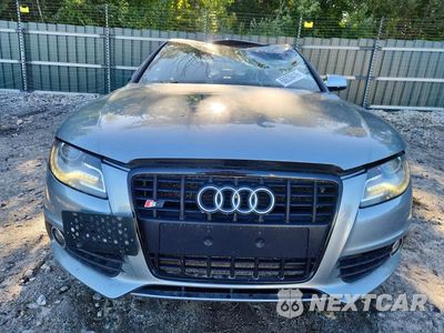 Piąte zdjęcie samochodu w środku: 2011 AUDI S4 PREMIUM PLUS VIN:WAUBGAFL0BA109953 - miniatura