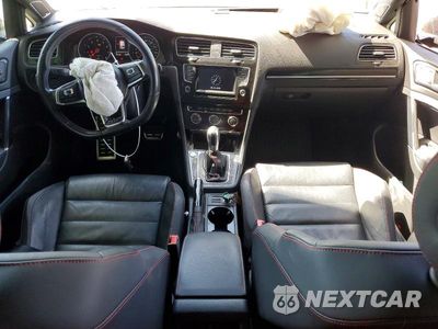 Zdjęcie 8 z 12 samochodu: 2015 VOLKSWAGEN GTI VIN:3VW4T7AUXFM004241 - miniatura