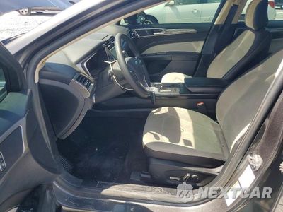 Zdjęcie 7 z 12 samochodu: 2020 FORD FUSION SE VIN:3FA6P0HD3LR143645 - miniatura