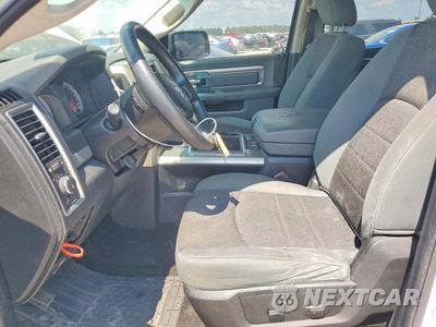 Zdjęcie 7 z 13 samochodu: 2014 RAM 1500 SLT VIN:1C6RR6LT1ES205870 - miniatura