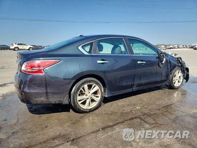Trzecie zdjęcie samochodu z tyłu: 2015 NISSAN ALTIMA 2.5 SL VIN:1N4AL3AP0FN888646 - miniatura