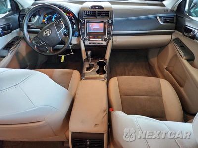 Zdjęcie 8 z 13 samochodu: 2013 TOYOTA CAMRY HYBRID XLE VIN:4T1BD1FK5DU089697 - miniatura