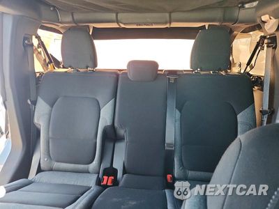 Zdjęcie 10 z 13 samochodu: 2022 FORD BRONCO BASE VIN:1FMDE5BH4NLA82142 - miniatura
