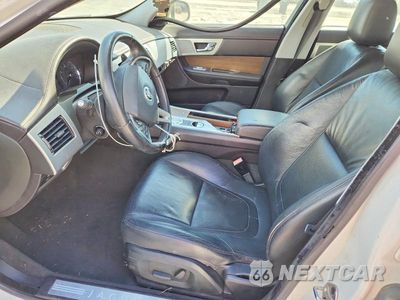 Zdjęcie 7 z 12 samochodu: 2013 JAGUAR XF VIN:SAJWA0ES6DPU03836 - miniatura