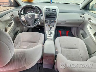 Zdjęcie 8 z 13 samochodu: 2011 TOYOTA COROLLA LE VIN:JTDBU4EE9B9165973 - miniatura