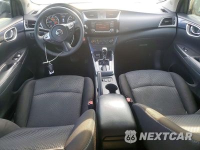 Zdjęcie 8 z 12 samochodu: 2017 NISSAN SENTRA SR VIN:3N1AB7AP1HY379873 - miniatura