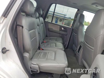 Zdjęcie 10 z 13 samochodu: 2006 FORD EXPEDITION XLT VIN:1FMPU16566LA40100 - miniatura