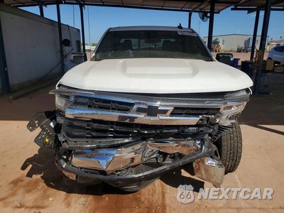 Piąte zdjęcie samochodu w środku: 2026 CHEVROLET SILVERADO K1500 LT VIN:3GCUKDED7TG330796 - miniatura