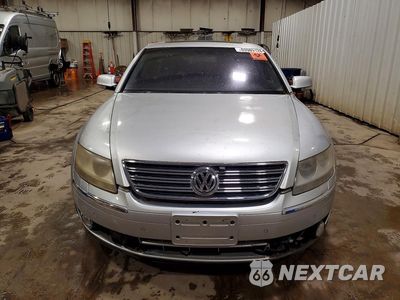 Piąte zdjęcie samochodu w środku: 2004 VOLKSWAGEN PHAETON 6.0 VIN:WVWBH63D848006980 - miniatura