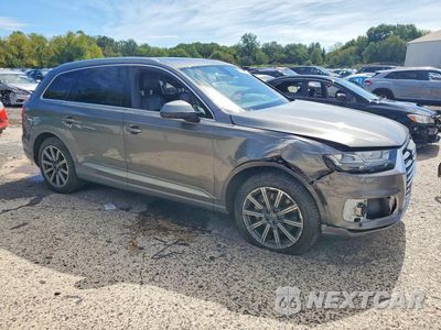 Czwarte zdjęcie samochodu z boku: 2017 AUDI Q7 PRESTIGE VIN:WA1VAAF71HD055293 - miniatura