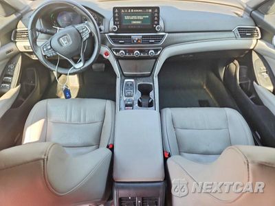 Zdjęcie 8 z 12 samochodu: 2020 HONDA ACCORD HYBRID EXL VIN:1HGCV3F52LA012198 - miniatura
