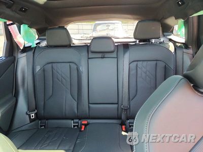 Zdjęcie 10 z 13 samochodu: 2025 BMW X3 30 XDRIVE VIN:5UX53GP00S9102620 - miniatura