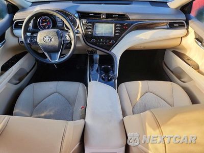 Zdjęcie 8 z 12 samochodu: 2019 TOYOTA CAMRY LE VIN:4T1B11HK0KU694276 - miniatura