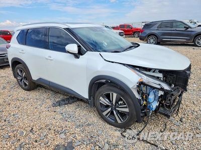 Czwarte zdjęcie samochodu z boku: 2024 NISSAN ROGUE SL VIN:5N1BT3CA3RC746004 - miniatura