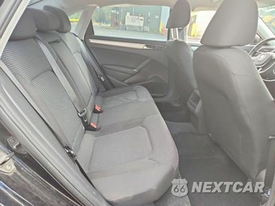 Zdjęcie 10 z 12 samochodu: 2017 VOLKSWAGEN PASSAT S VIN:1VWAT7A3XHC008448 - miniatura
