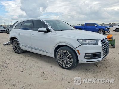 Czwarte zdjęcie samochodu z boku: 2017 AUDI Q7 PREMIUM PLUS VIN:WA1LAAF78HD028342 - miniatura