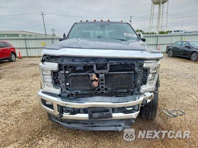 Piąte zdjęcie samochodu w środku: 2017 FORD F250 SUPER DUTY VIN:1FT7W2BTXHEE88713 - miniatura