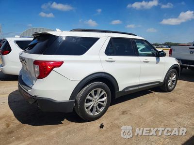 Trzecie zdjęcie samochodu z tyłu: 2021 FORD EXPLORER XLT VIN:1FMSK8DH0MGB16678 - miniatura
