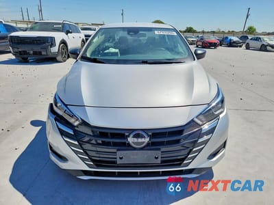 Piąte zdjęcie samochodu w środku: 2024 NISSAN VERSA S VIN:3N1CN8DV5RL920034 - miniatura