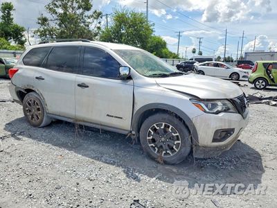 Czwarte zdjęcie samochodu z boku: 2019 NISSAN PATHFINDER SV VIN:5N1DR2MN1KC622578 - miniatura