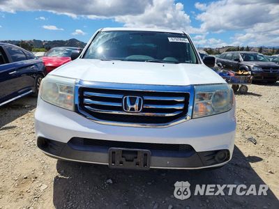 Piąte zdjęcie samochodu w środku: 2013 HONDA PILOT LX VIN:5FNYF3H26DB001167 - miniatura
