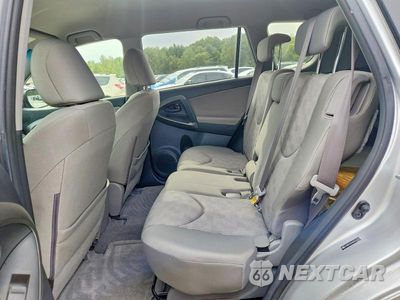 Zdjęcie 11 z 13 samochodu: 2010 TOYOTA RAV4 BASE VIN:JTMBF4DV4A5024780 - miniatura